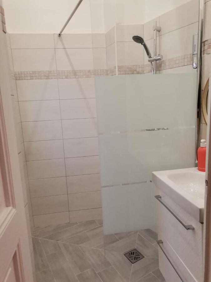 Appartement F3 Au Balcon De La Place Du Martroi Orleans Ngoại thất bức ảnh